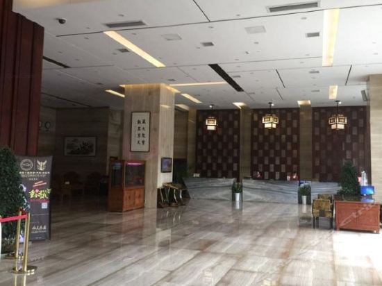 Лоуди: Loudi 418 Huatian Hotel