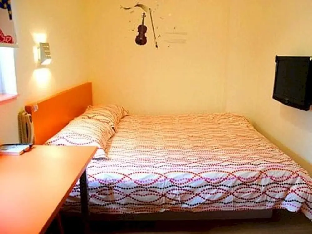 Чэнду: Buding Hotel