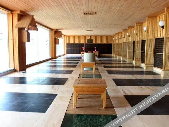 Куньмин: Spring Spa Hotel Dianchi