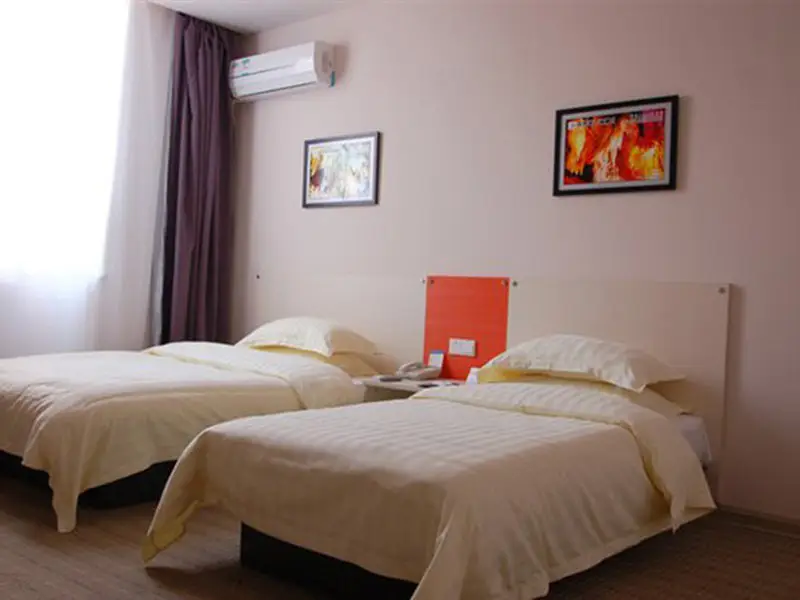 Линьи: Super 8 Hotel Yishui Chang An Lu
