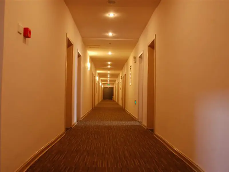 Линьи: Super 8 Hotel Yishui Chang An Lu