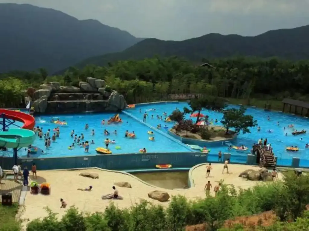 Хучжоу: Jiangnan Tianchi Resort