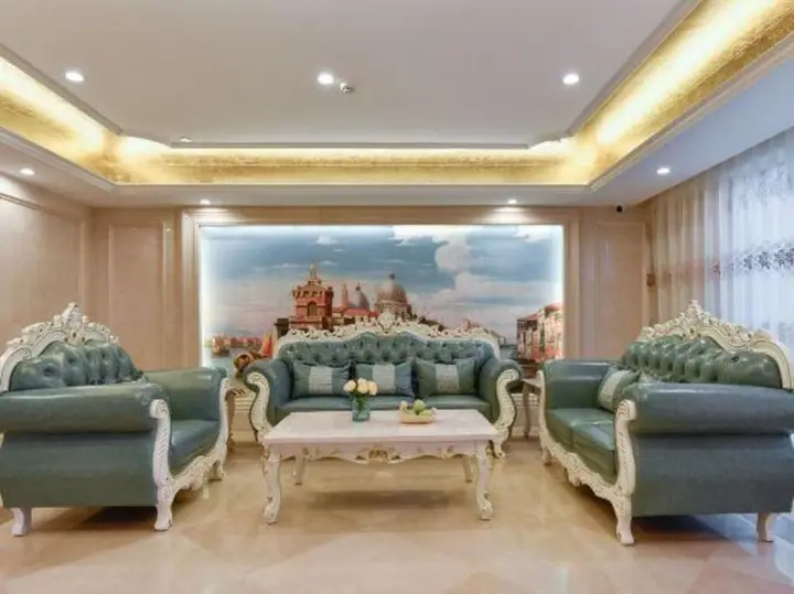 Фошань: Vienna International Hotel (Foshan Eternal Love Xiqiao Mountain Scenic Area)
