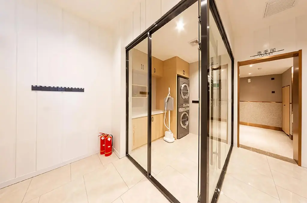 Цзилинь: HanTing Premium Hotel (Jilin Tianjin Street Fortune Plaza)