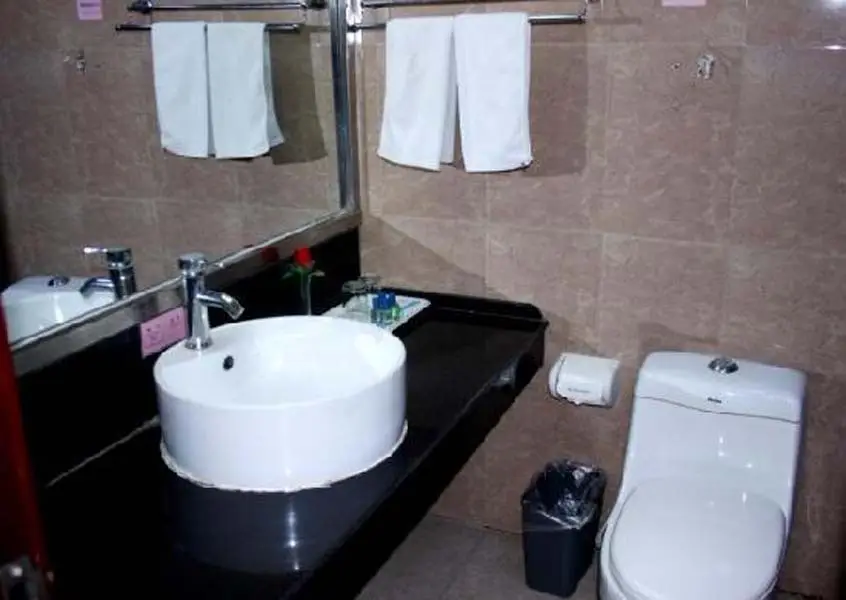 Кайфын: Songchao Bianjing Hotel (Kaifeng Drum Tower Square)