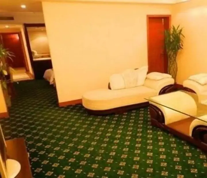 Шанхай: Huadong International Business Hotel
