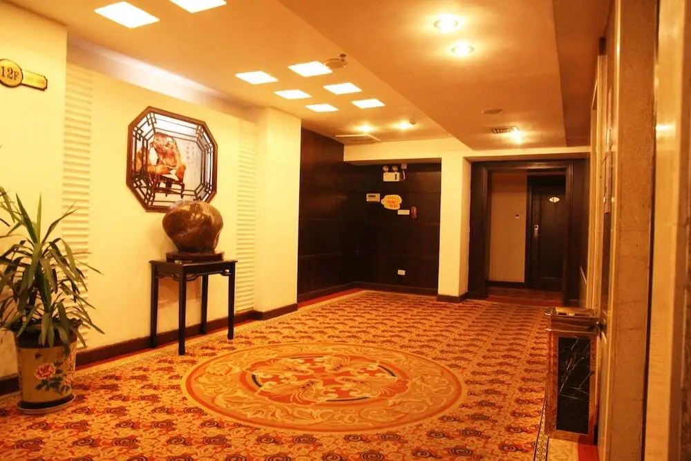 Лючжоу: Nantian Hotel