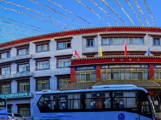 Gangjian Hotel — фото 1