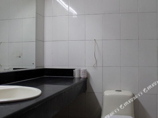 Пэнлай: Huiquan Hotel