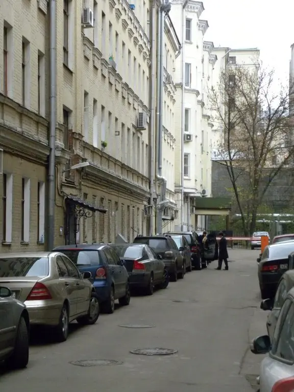 Москва: Меблированные Комнаты Петровка Лофт