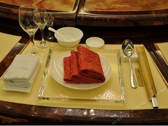 Шаоксинг: Prince Banquet Hotel
