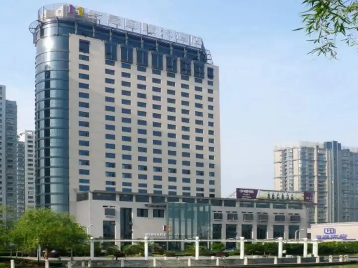 Тайчжоу: Romantic Hotel