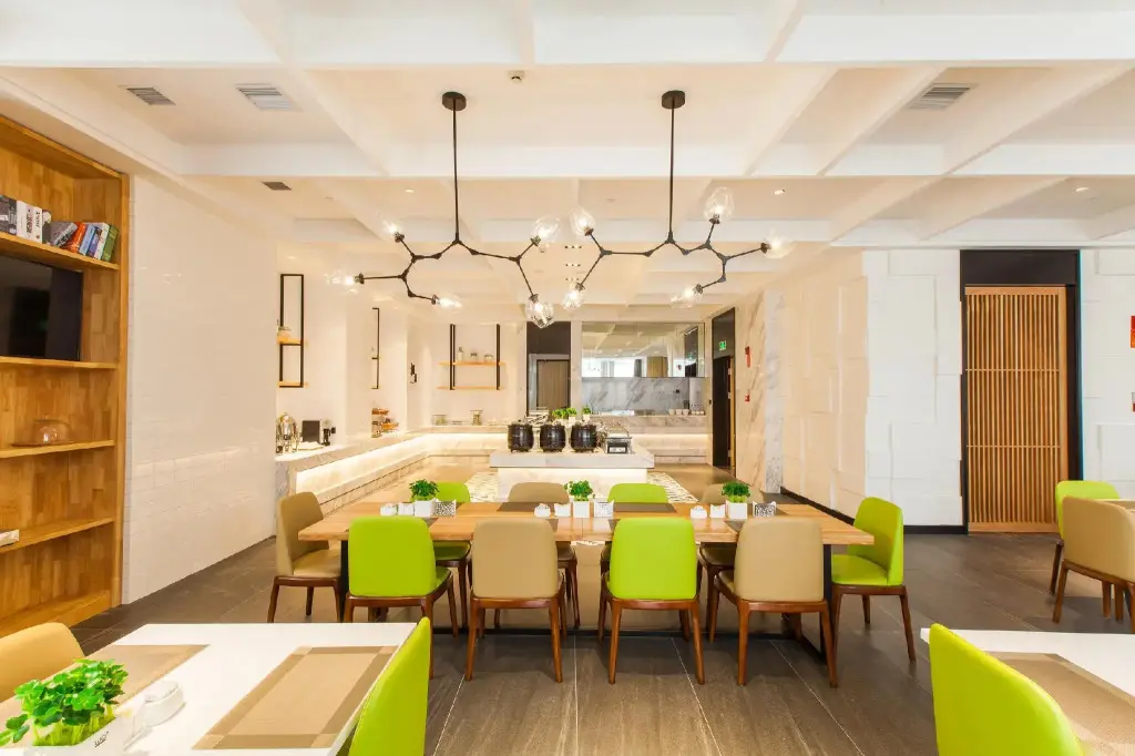 Сянфань: Atour Hotel Changhong North Road Xiangyang