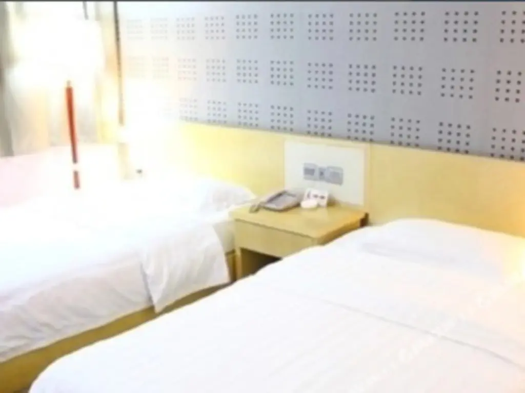 Юэян: Happy Family Hotel