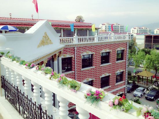 Чжанцзякоу: Yixinyuan Hotspring Hotel