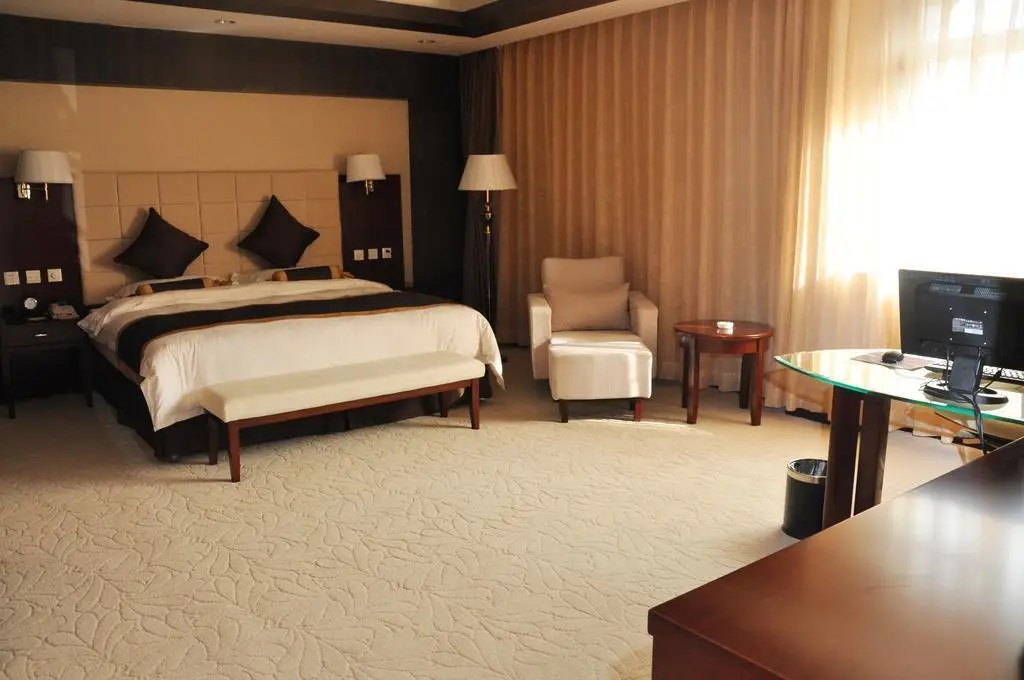 Чжэнчжоу: Yawen Hotel - Zhengzhou