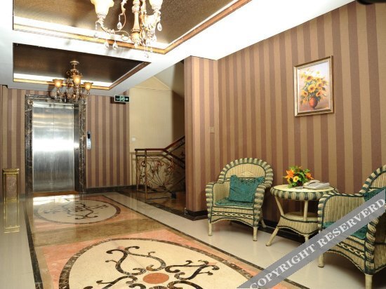 Чжунвэй: Junyue Hotel