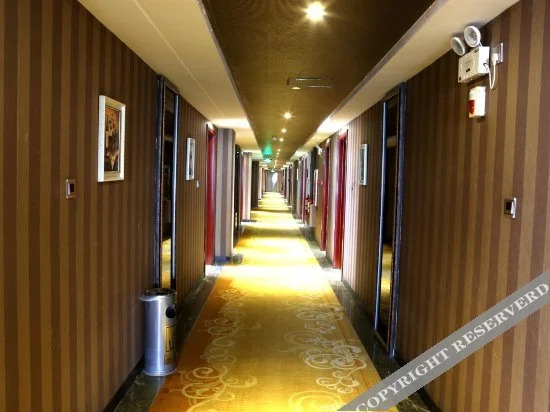 Чжунвэй: Junyue Hotel