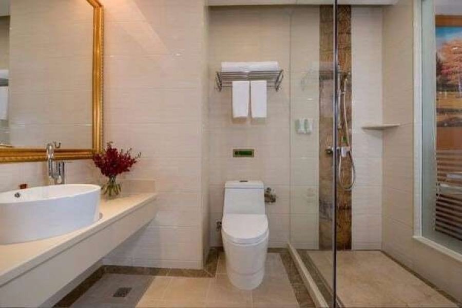 Чжухай: Vienna International Hotel Zhuhai Golden Phoenix
