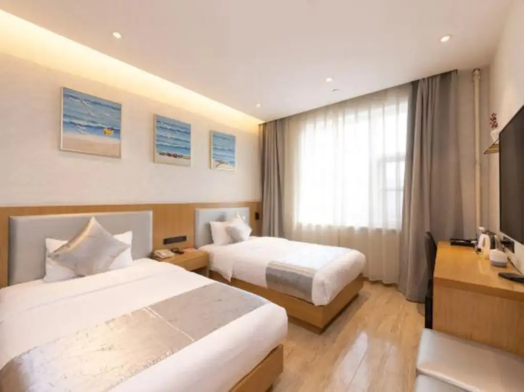 Пекин: Golden Inns (Beijing South Railway Station)