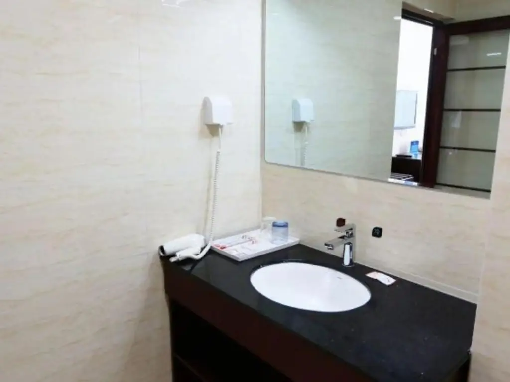 Пекин: Golden Inns (Beijing South Railway Station)