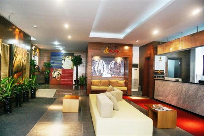 Пекин: Super 8 Hotel (Beijing Xidan Tonglin'ge Road)