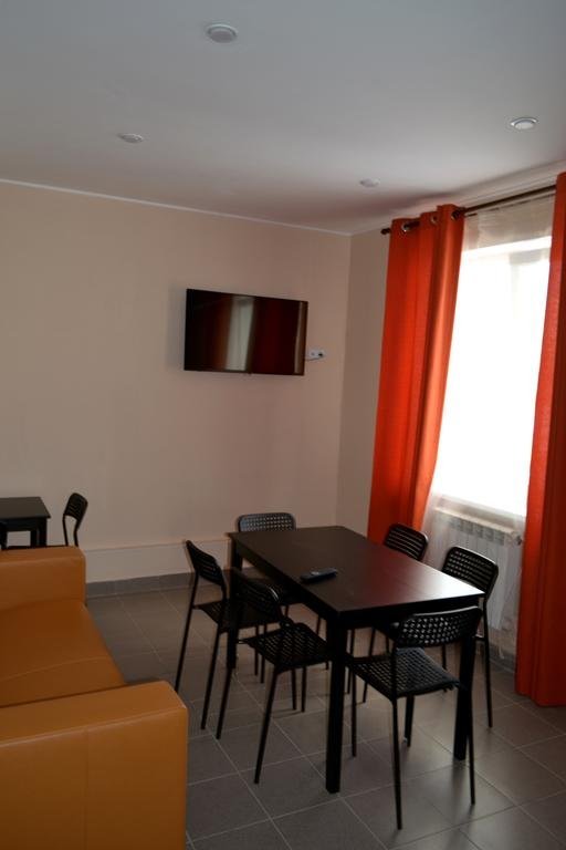 Москва: Mini Hotel Time Inn On Chelkovskaya