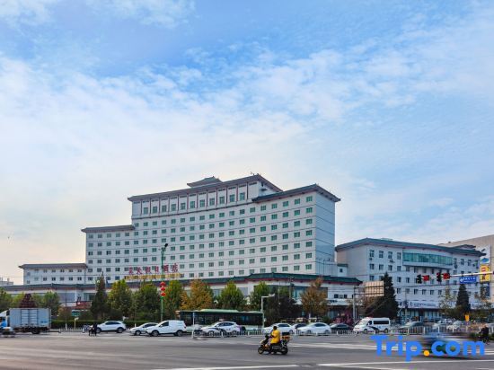 Пекин: Haotian Holiday Hotel Beijing
