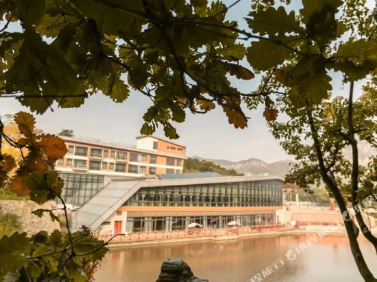 Пекин: Yaji Mountain Forest Hotel Beijing