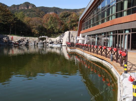 Пекин: Yaji Mountain Forest Hotel Beijing