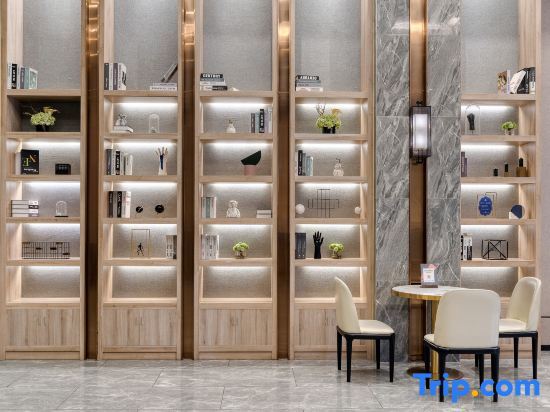 Licheng Heyi Hotel (Changsha Wuyi Square IFS International Financial Center) — фото 1