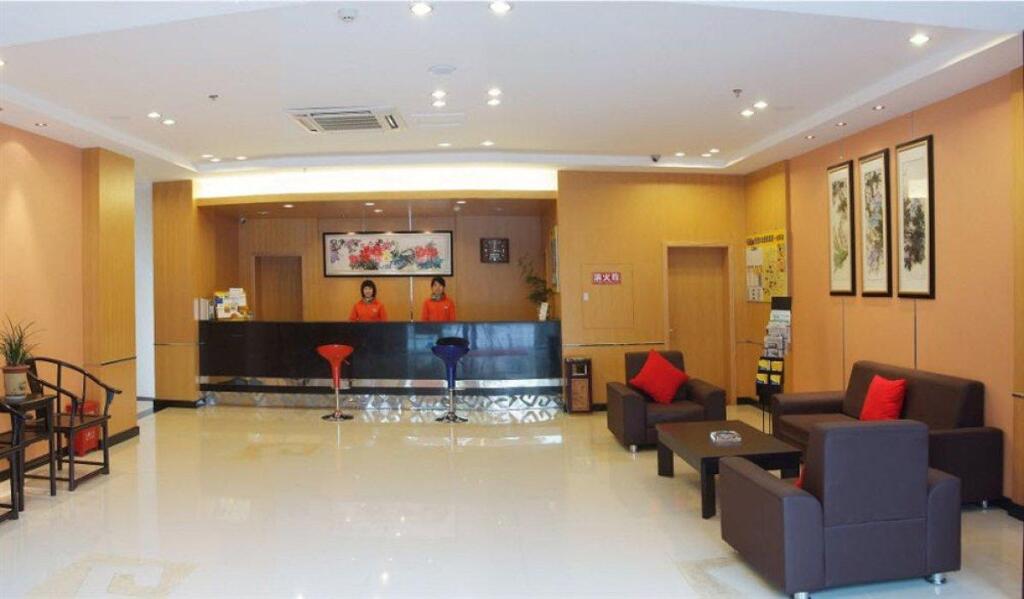 Чэнду: Chengdu Fuqin Hotle
