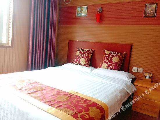 Чунцин: Chenyi Hotel Chongqing Chuanwai
