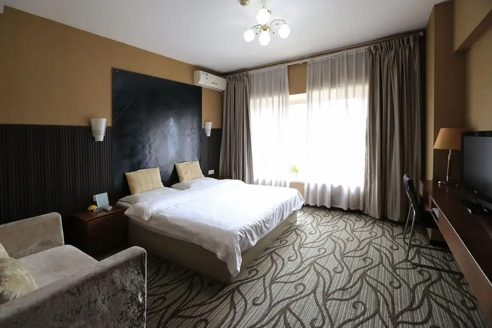 Чунцин: IF Hotel