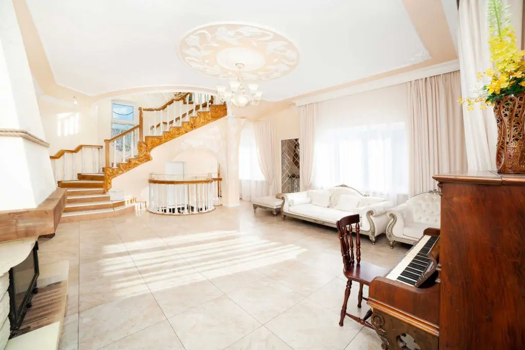 Троицк: Замок Anstar House Vatutinki