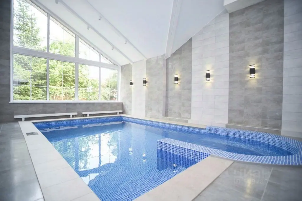 Троицк: Замок Anstar House Vatutinki