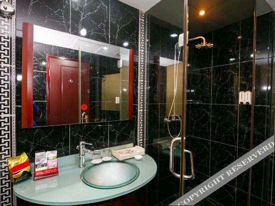 Ханчжоу: Yueju Hotel (Hangzhou South Railway Station)