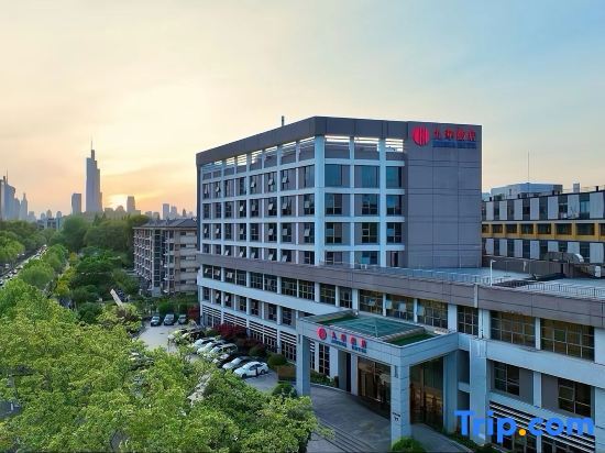 Нанкин: Jiuhua Hotel