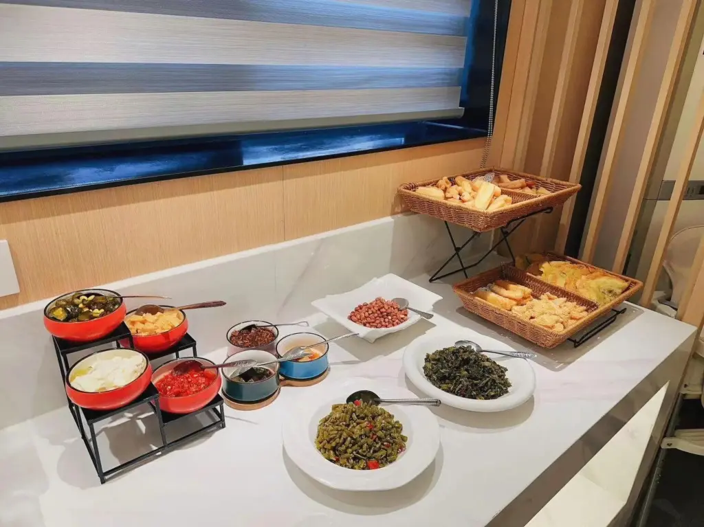 Мааньшань: Maanshan Qingmu Hotel Jiefang Road