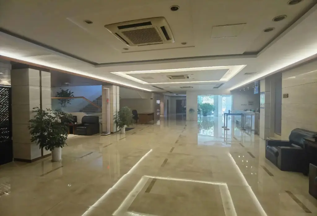 Нанкин: Nanjing Dongyuan Hotel