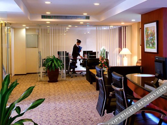 Наньнин: Guangxi Tianfei Business Hotel