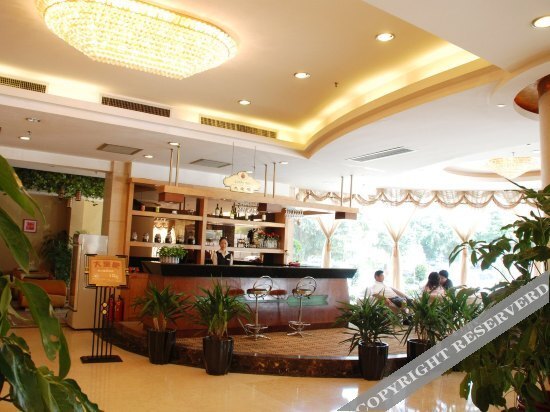 Наньнин: Guangxi Tianfei Business Hotel