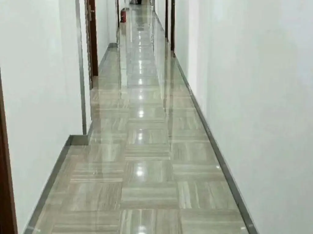 Нинбо: Mingyue Hotel