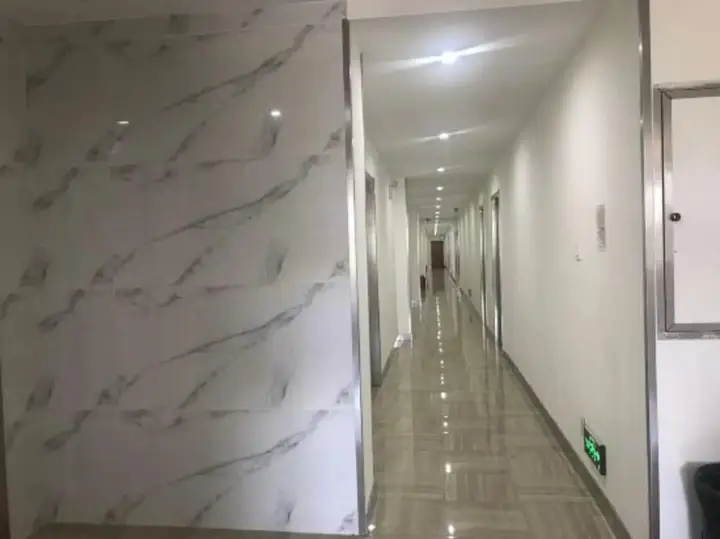 Нинбо: Mingyue Hotel