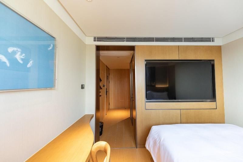 Шанхай: Ji Hotel(Shanghai Dning International Branch)