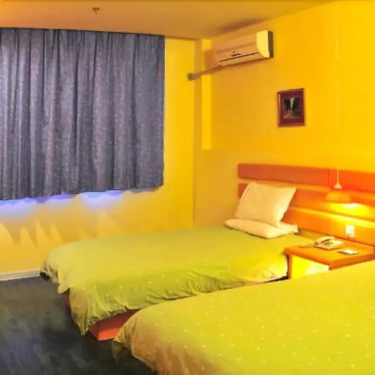 Шанхай: Home Inn