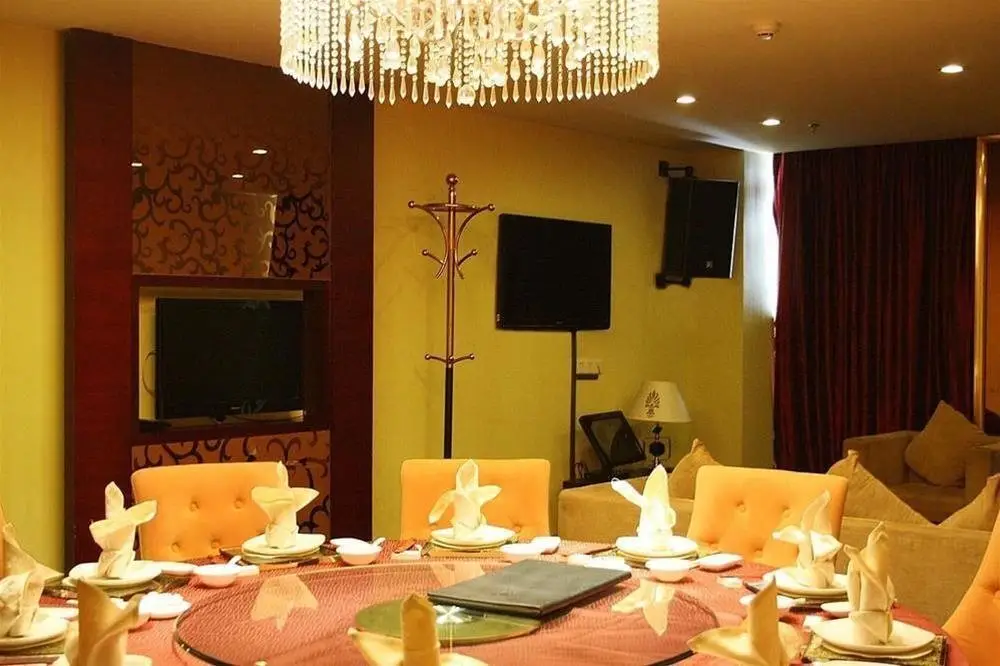 Шэньчжэнь: Urba Hotel · Haijixing Shenzhen