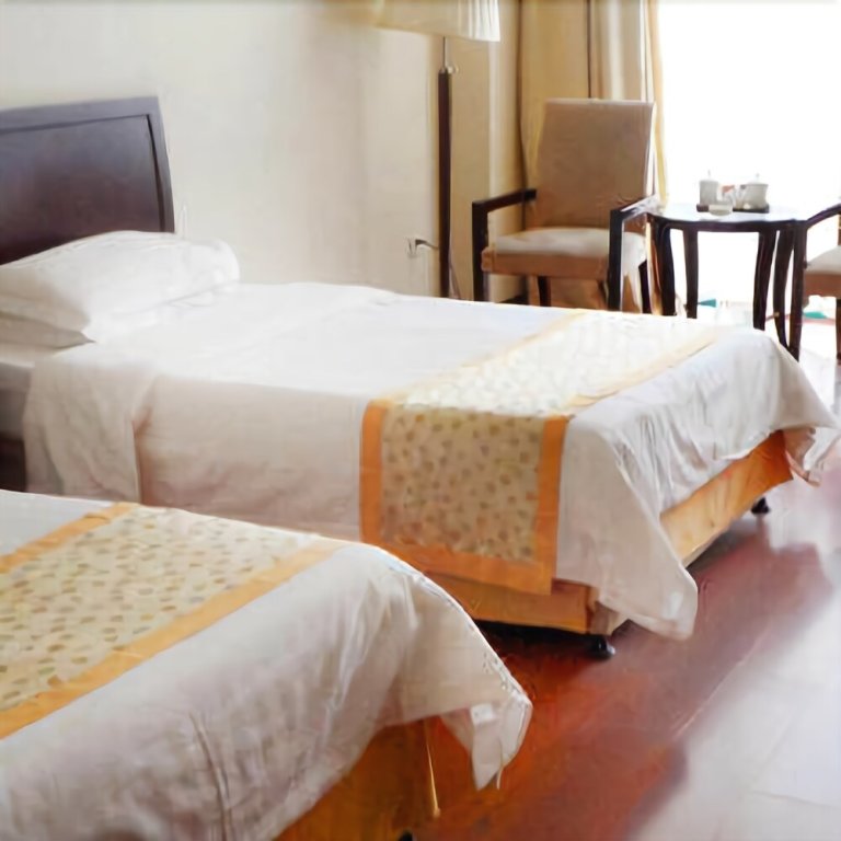 Таншань: Haiao Hotel