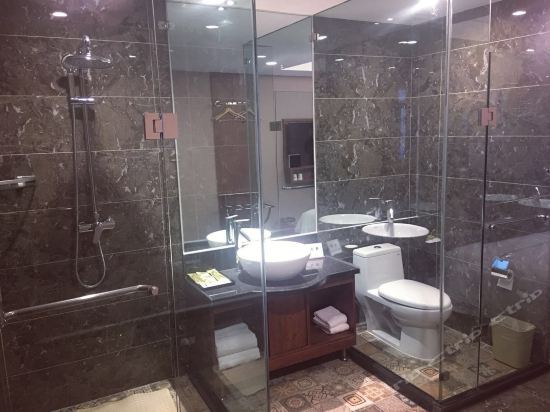 Urumqi Suhao Business Hotel — фото 1