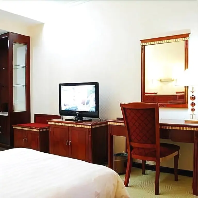 Шилин-Хото: Yijia Mingshi Holiday Hotel